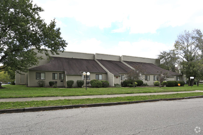 Building Photo - CedarBrook Apartments