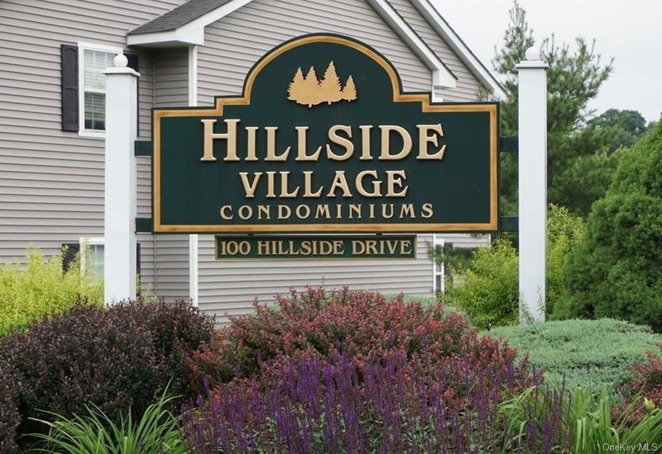 Foto principal - 100 Hillside Dr
