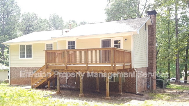 Building Photo - 120 Chimney Ridge Trail