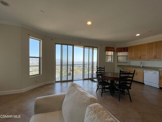 Foto del edificio - 660 Ocean View Dr