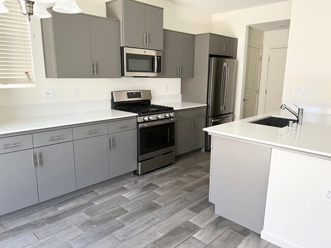 Foto del edificio - 3 br, 2.5 bath House - 3747 Parkstone Way