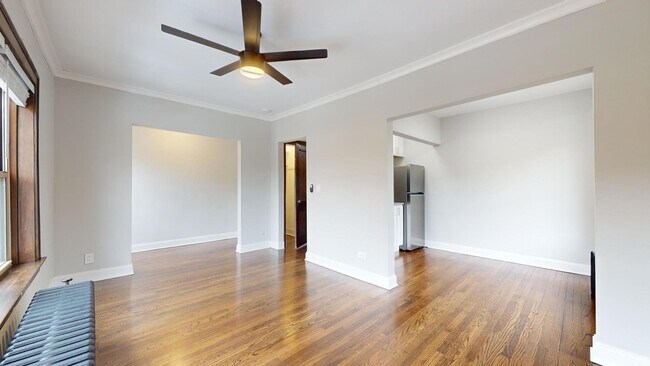 Foto del edificio - 7 W Campbell St