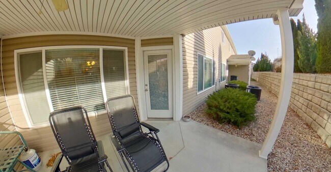 Building Photo - 3D Tour Available - Lawn Care and Trash In...