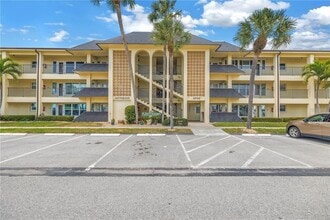 Building Photo - 4700 Cove Cir