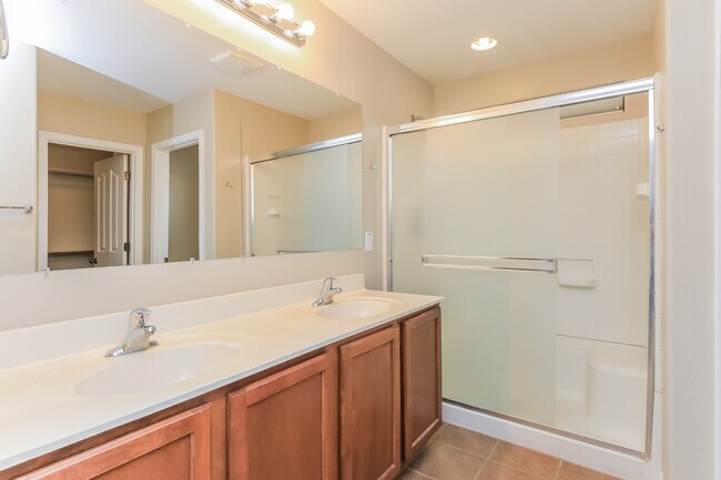 Foto del edificio - 900 W Desert Canyon Dr