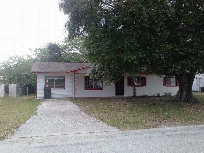 Foto del edificio - 1108 Carefree Cove Dr