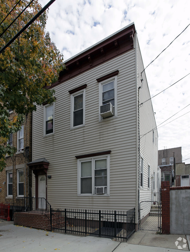 Primary Photo - 50 Wright Ave