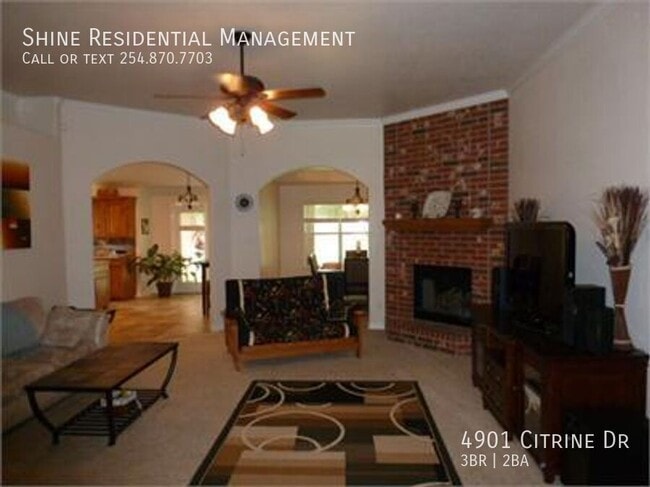 Foto del edificio - 4901 Citrine Dr