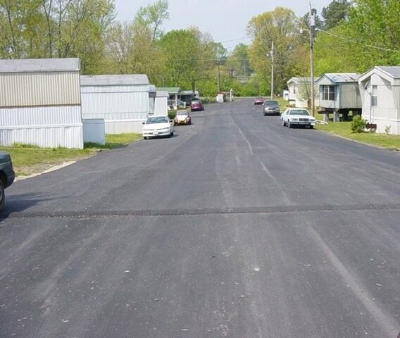 Foto del edificio - 785 S Main St