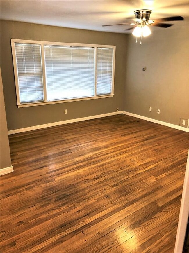 Foto del edificio - 3019 42nd St