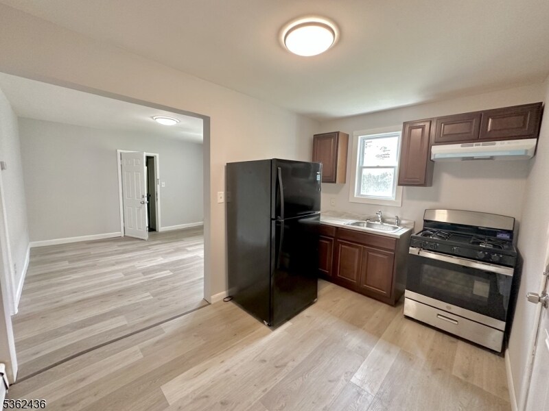 Foto principal - 37 Harrison Ave