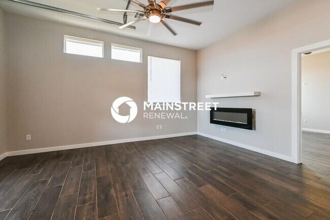 Building Photo - 4 Bedroom Pet-Friendly Home in Oklahoma City, OK with Main Street Renewal