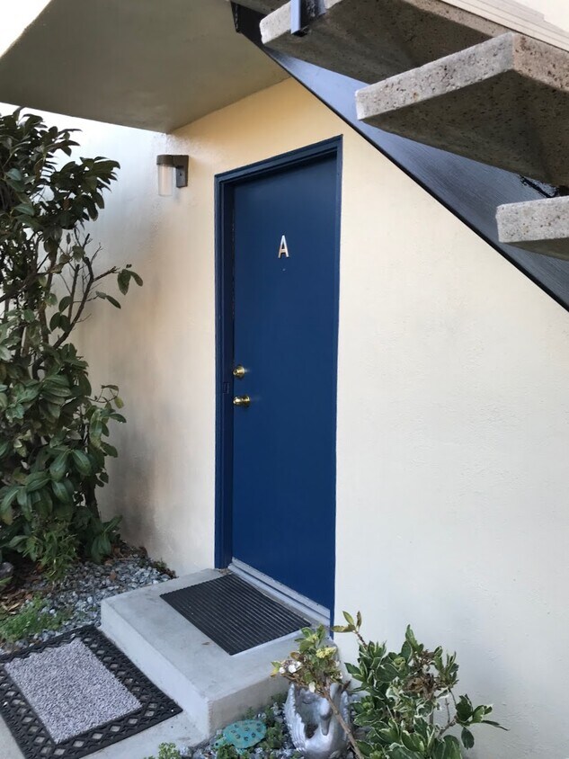 Foto principal - 7137 Soquel Drive
