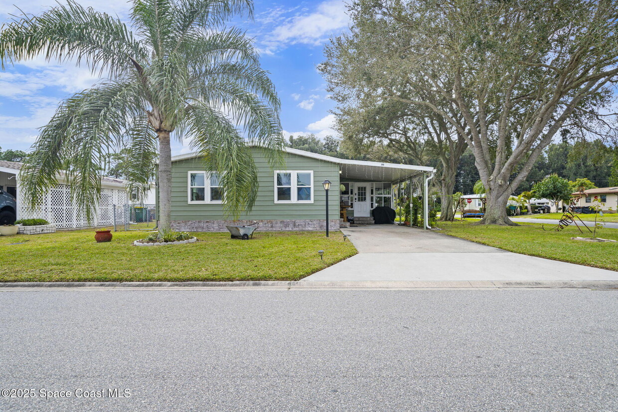 Foto principal - 345 Avocado Dr
