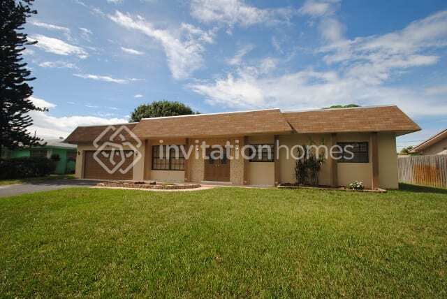 Primary Photo - 7501 NW 14th St