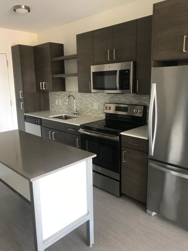Building Photo - 2 bedroom in Boston MA 02125