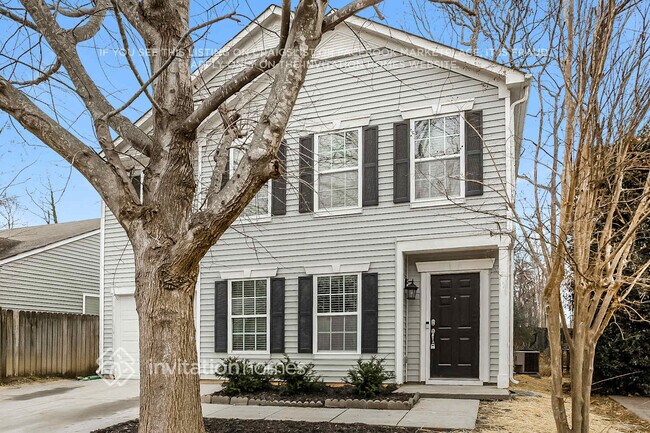 Foto del edificio - 5425 Idlewild Rd N