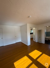 Building Photo - 1452 S Wooster St