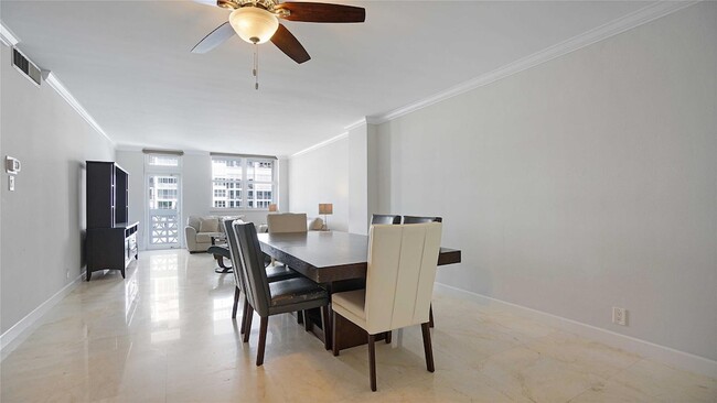 Photo - 4250 Galt Ocean Dr Apartment