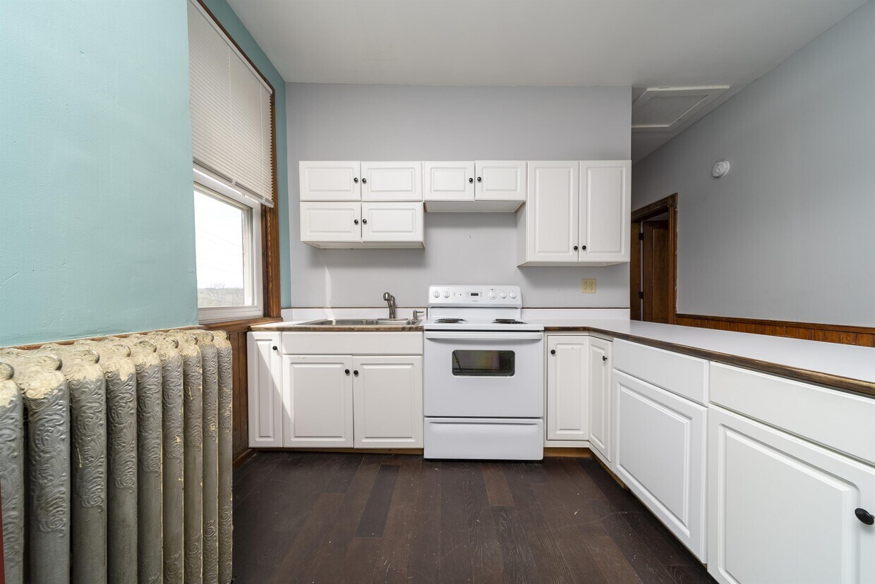 Foto principal - 4 Winslow Ave