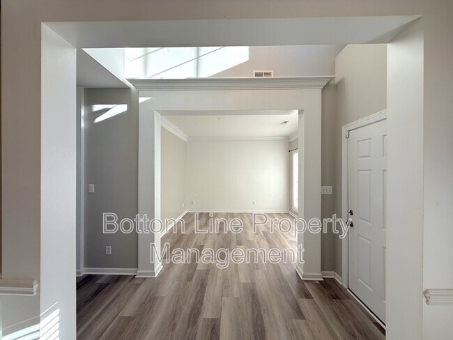 Foto del edificio - 12430 McAllister Park Dr