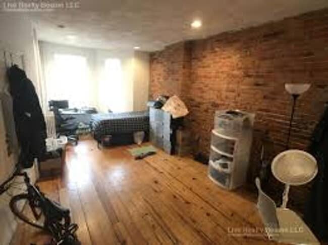 Photo - No Brokers Fee, Large Duplex in Fenway, Heat, Hot Water Included, Laundry on a Site Apartment