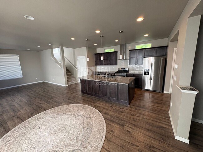 Building Photo - 3033 Sykes Dr