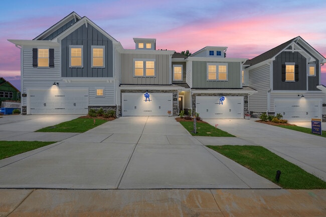 Photo - 109 Alluvium Ln Townhome