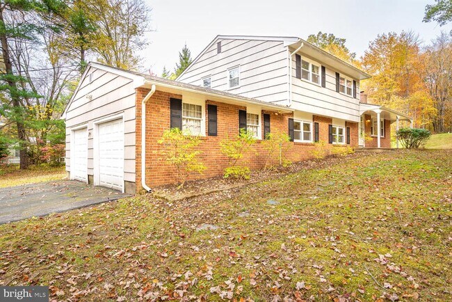 Building Photo - 857 Cherry Hill Rd