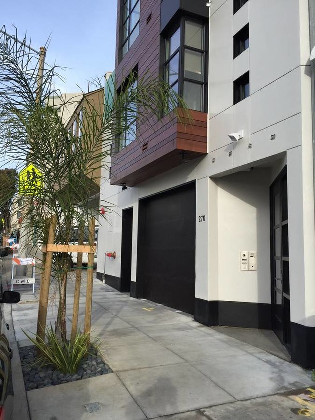 Primary Photo - 270 Ocean Ave