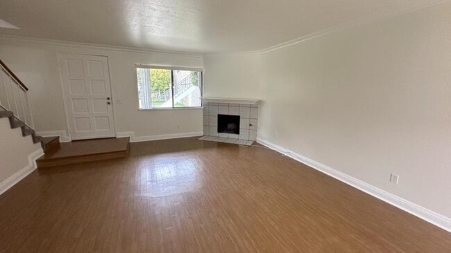 Photo - 2424 Santa Ana Ave Apartment