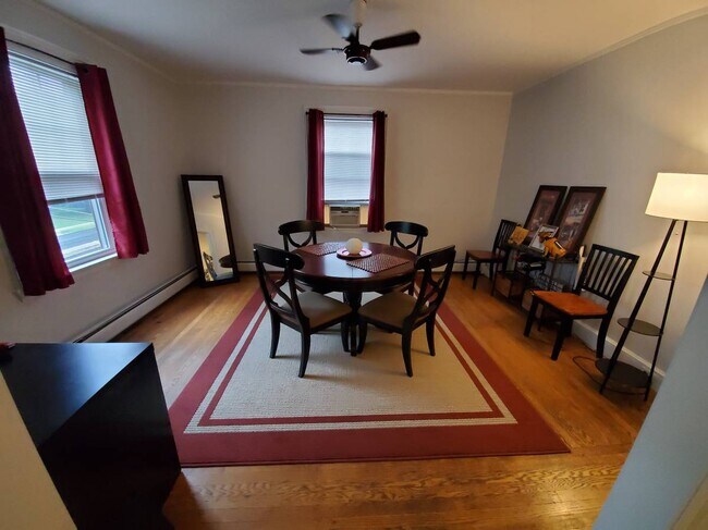 Foto del edificio - 215 Fountain St