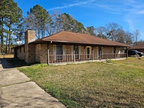 Building Photo - 168 Janice Ln