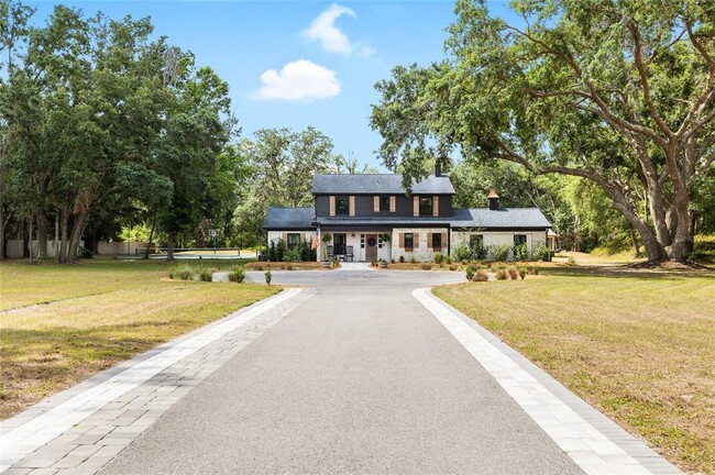 Foto del edificio - 6618 Country Club Rd