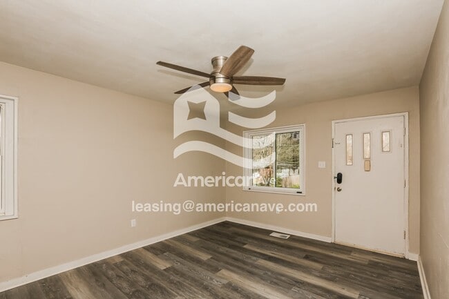 Foto del edificio - 2967 Woodside Dr