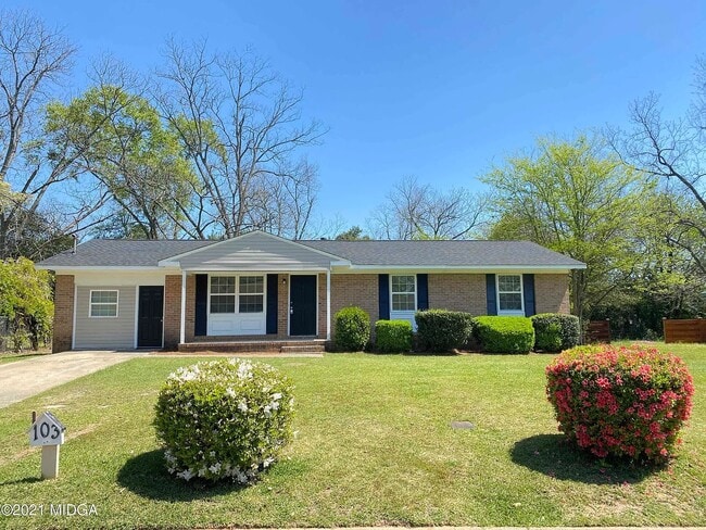 Building Photo - 103 Dogwood Cir