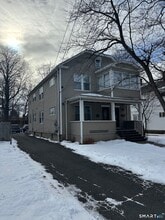 Building Photo - 59 Sherbrooke Ave