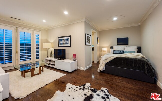 Foto del edificio - 9601 Charleville Blvd
