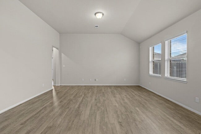 Building Photo - 8427 Baywatch Cir