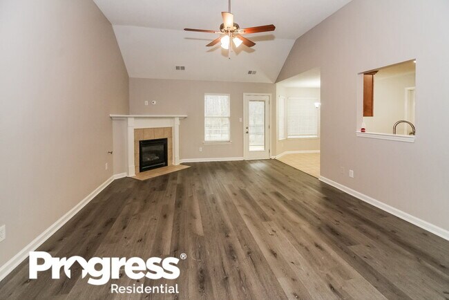 Building Photo - 5917 Keebler Dr W