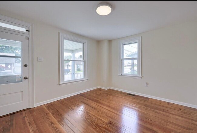 Foto del edificio - 1202 Baltimore St