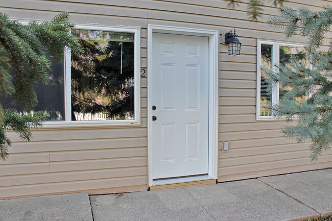 Building Photo - 1814 22nd Ave