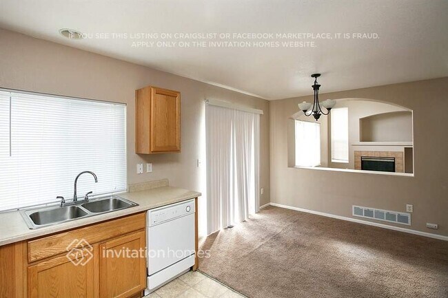 Foto del edificio - 5207 Creek Way