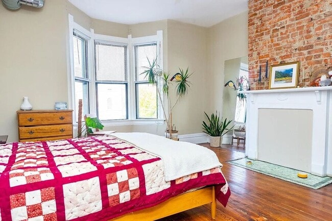 Foto del edificio - 3020 Hackberry St