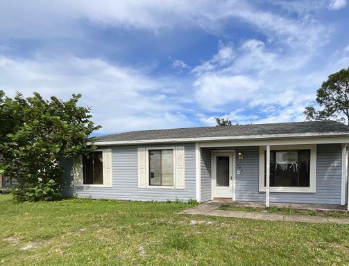 Foto principal - 795 Isle Royale Ave
