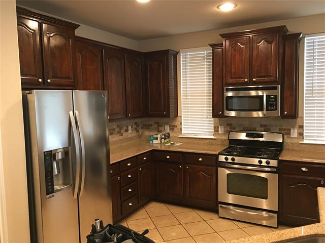 Foto del edificio - 5040 Cassidy Ln