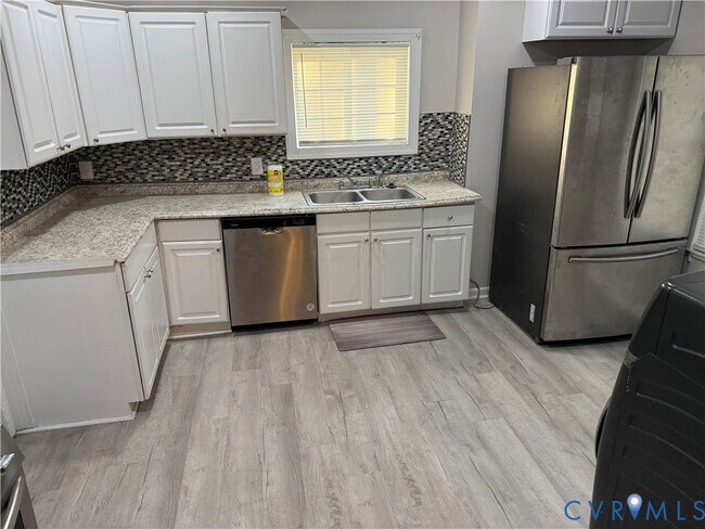Foto del edificio - 2209 Fairmount Ave