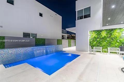 Foto del edificio - 6767 NW 103rd Pl