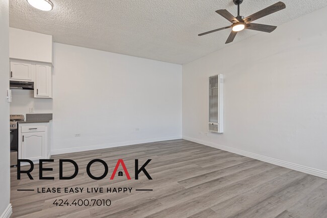 Foto del edificio - 15901 S Vermont Ave