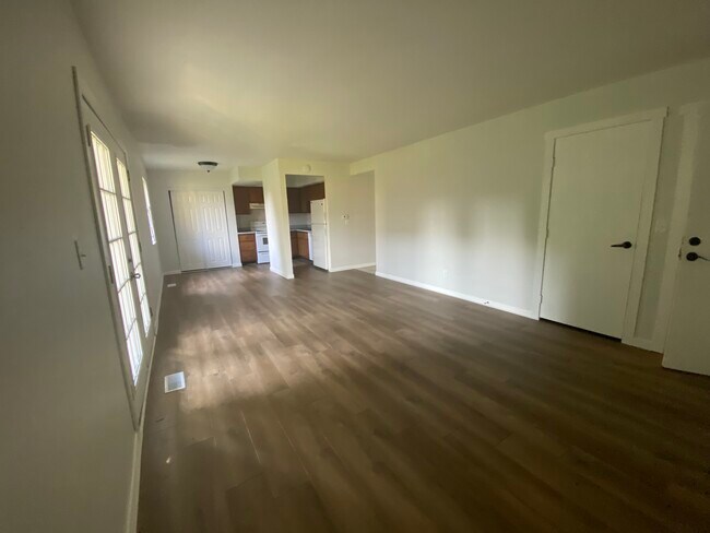 Foto del edificio - Carter West Apartments & Townhouses